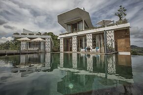 Seven Havens Residence