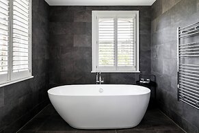 The Petersham