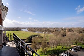 The Petersham