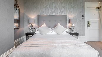 The Petersham