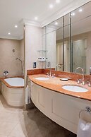 The Petersham