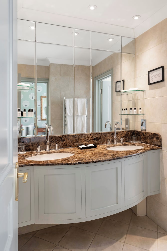 The Petersham