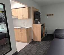 Super 8 by Wyndham Clearwater BC