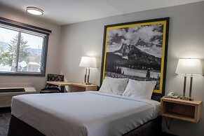 Super 8 by Wyndham Clearwater BC