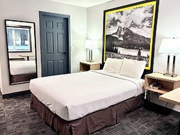 Super 8 by Wyndham Clearwater BC