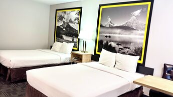 Super 8 by Wyndham Clearwater BC