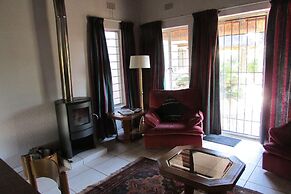 Acacia House Executive Suite