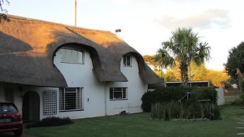Acacia House Executive Suite