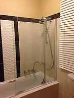 Acacia House Executive Suite