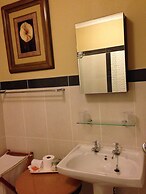 Acacia House Executive Suite