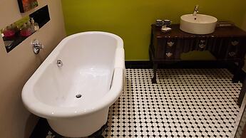 Dias Guest House