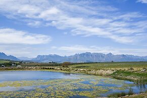 401 Rozendal Cottages