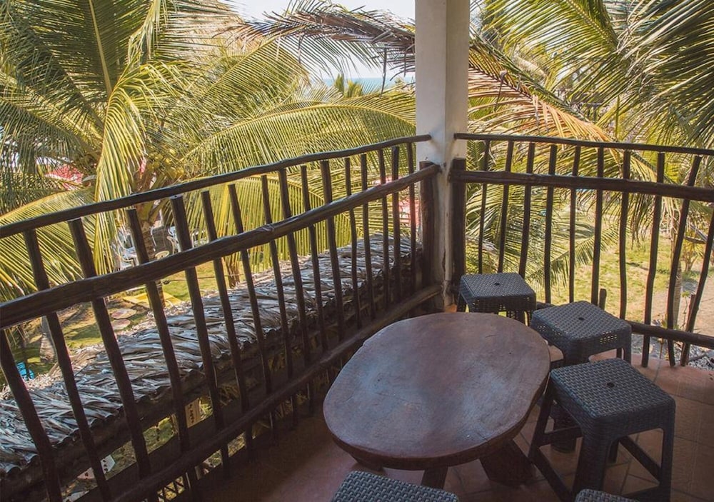 Marbella Eco Lodge