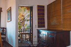 Marbella Eco Lodge
