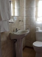 Aligeo Guest House
