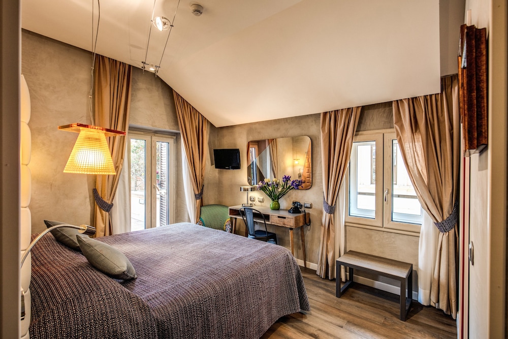 Parlamento Boutique Hotel
