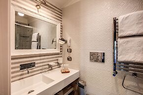 Parlamento Boutique Hotel