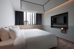 Gaia Cosmo Hotel