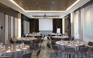 Gaia Cosmo Hotel