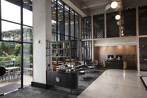 Gaia Cosmo Hotel