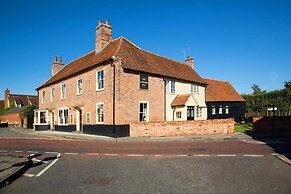 The Harvard Inn