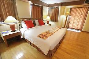 Pin Hotel