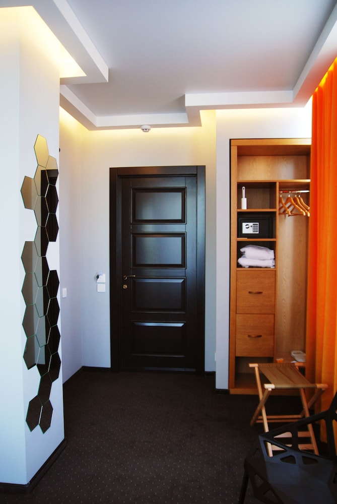Beehive Hotel Odessa