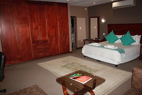 Over The Moon Guesthouse