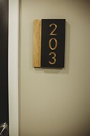 Riverside Suites