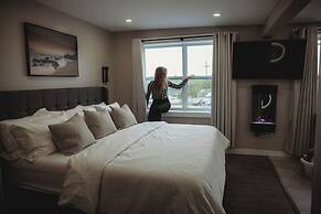 Riverside Suites