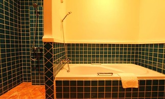 Le Luxe Boutique Hotel