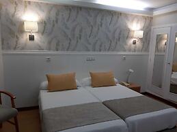 Hotel Almirante