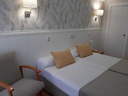 Hotel Almirante