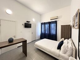Ha-Carmel Market Apartment
