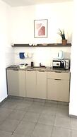 Ha-Carmel Market Apartment