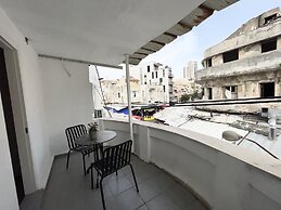 Ha-Carmel Market Apartment
