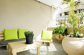 Ha-Carmel Market Apartment