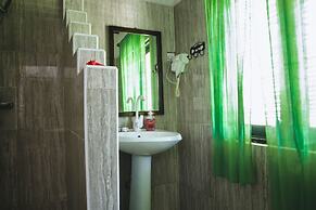 Moonshine Uroa Boutique Hotel