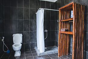 Moonshine Uroa Boutique Hotel