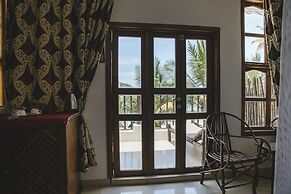 Moonshine Uroa Boutique Hotel
