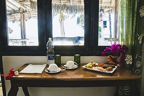 Moonshine Uroa Boutique Hotel