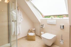Tides Boutique Hotel