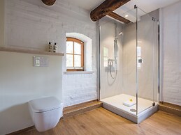 Tides Boutique Hotel