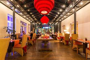 Tides Boutique Hotel