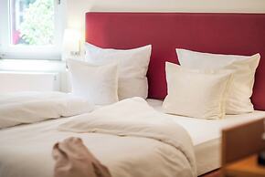 Tides Boutique Hotel