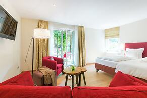 Tides Boutique Hotel