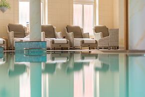 Tides Boutique Hotel