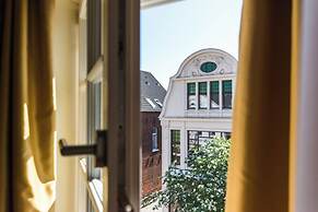 Tides Boutique Hotel