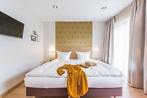 Tides Boutique Hotel
