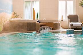 Tides Boutique Hotel